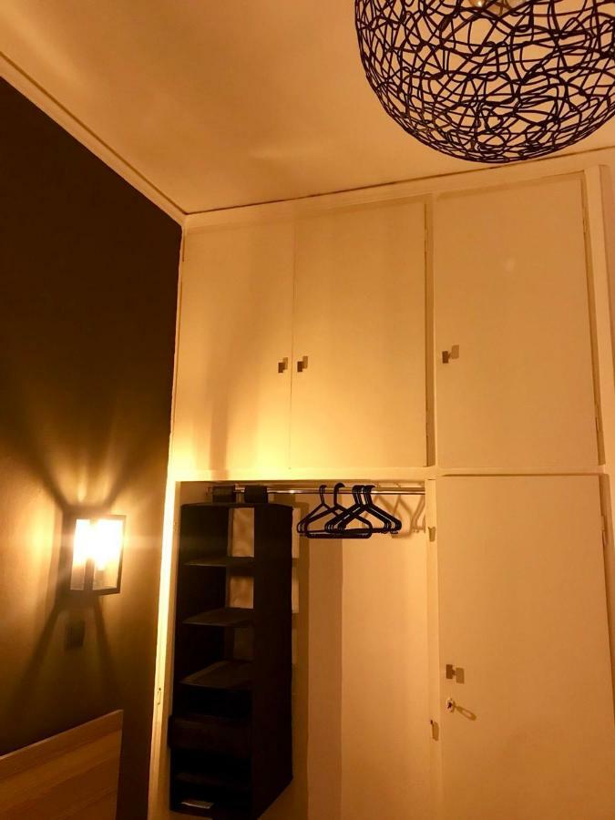 Renovated Minimal Apartment Next To Metro Athene Buitenkant foto