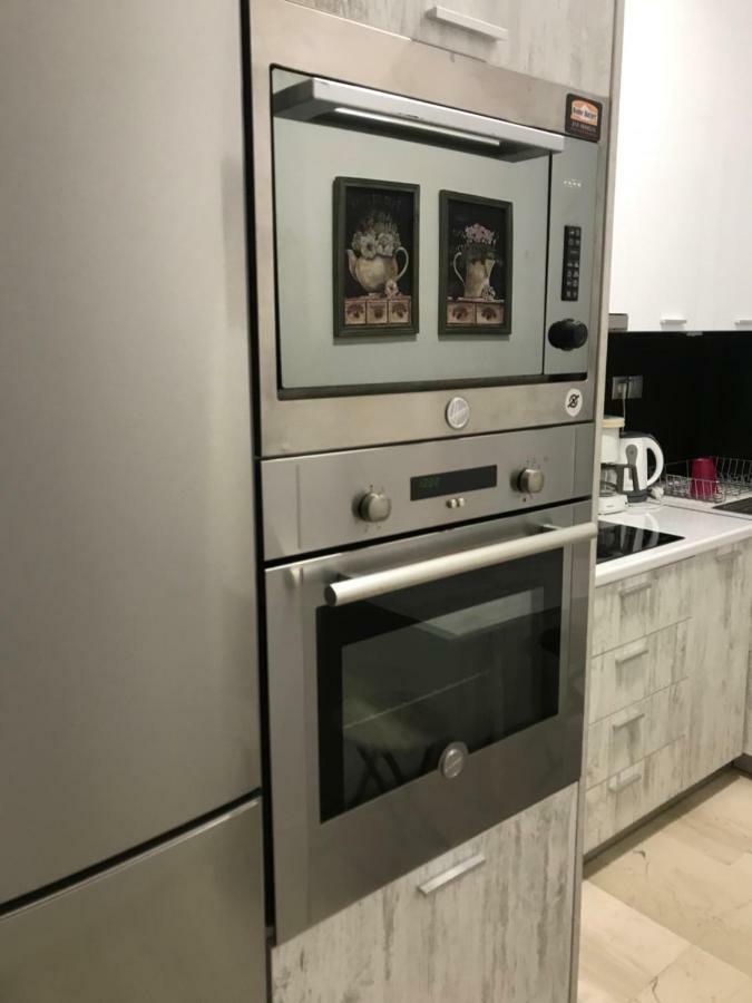 Renovated Minimal Apartment Next To Metro Athene Buitenkant foto